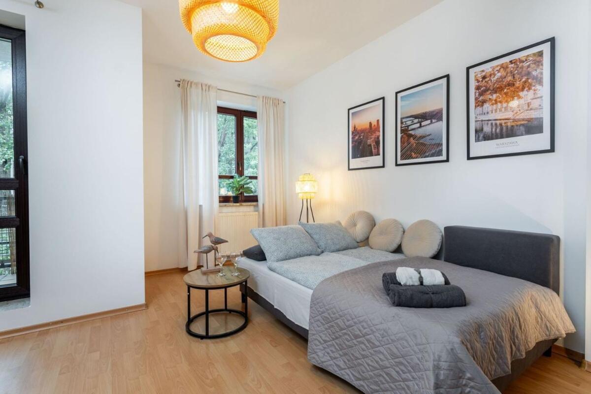 Superb Place To Live Saska Kepa Apartment Warschau