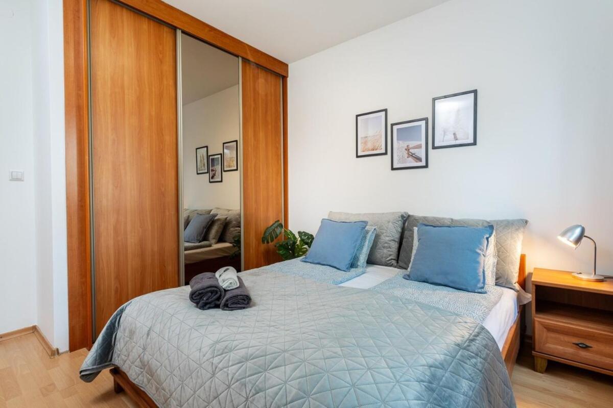 Superb Place To Live Saska Kepa Apartment Warschau